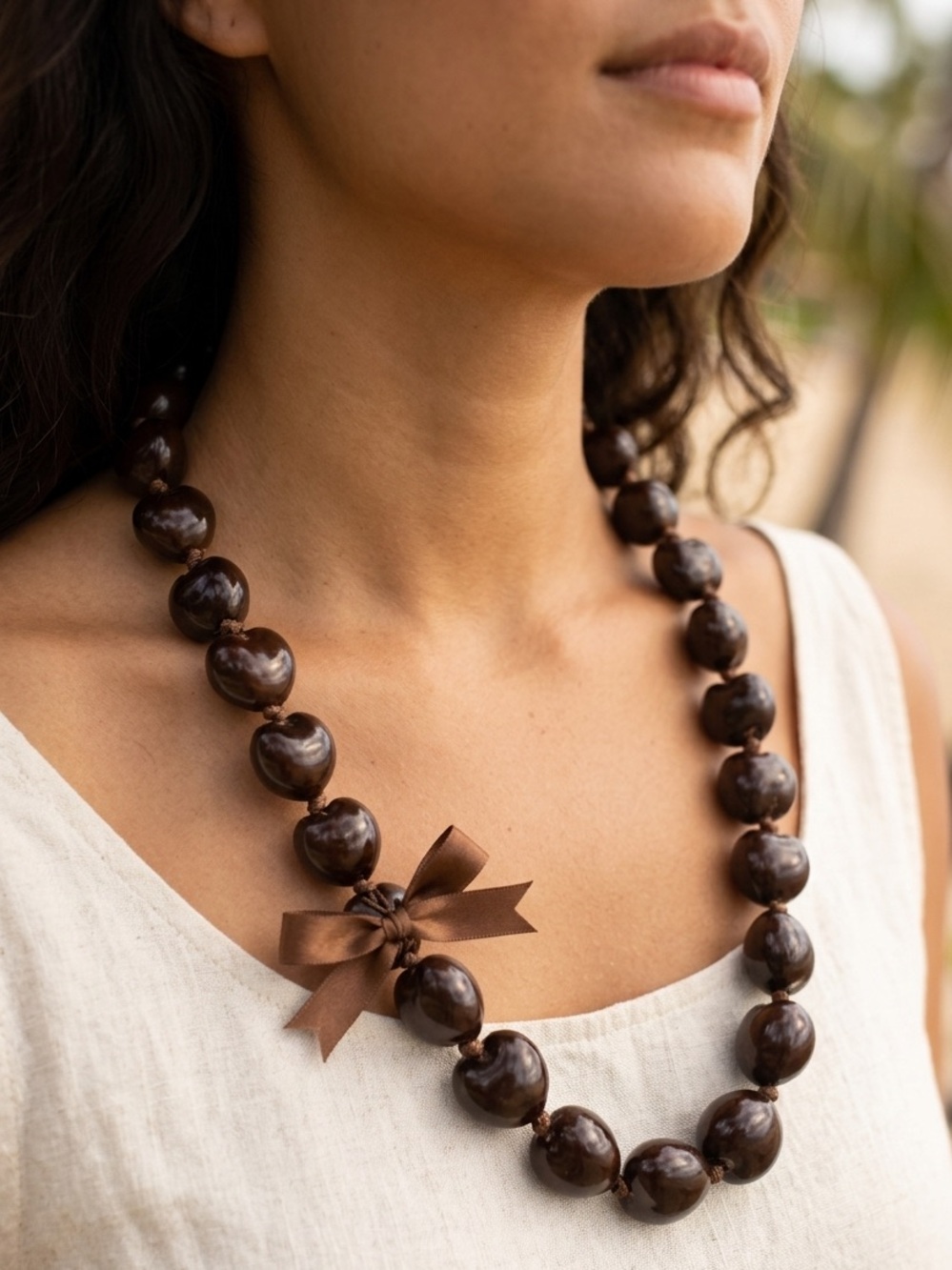 Beautiful Authentic Hawaiian Kukui Nut Lei Necklace 🌺✨